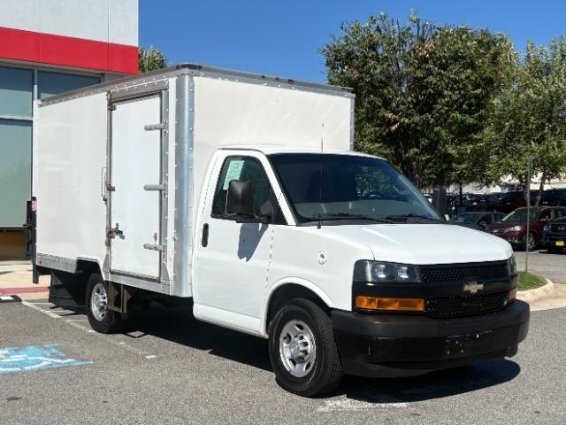 Chevrolet Express Commercial Cutaway 3500 Van 139" 2018