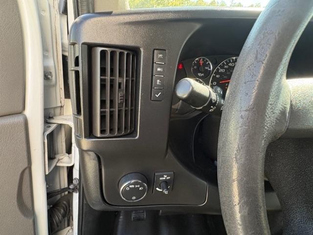 Chevrolet Express Commercial Cutaway 3500 Van 139" 2018