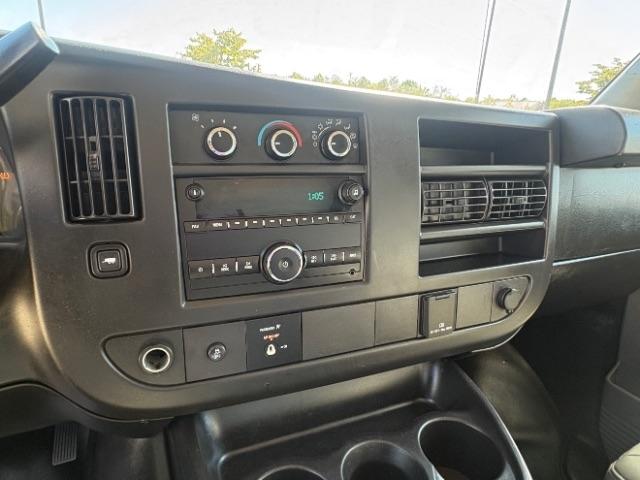 Chevrolet Express Commercial Cutaway 3500 Van 139" 2018