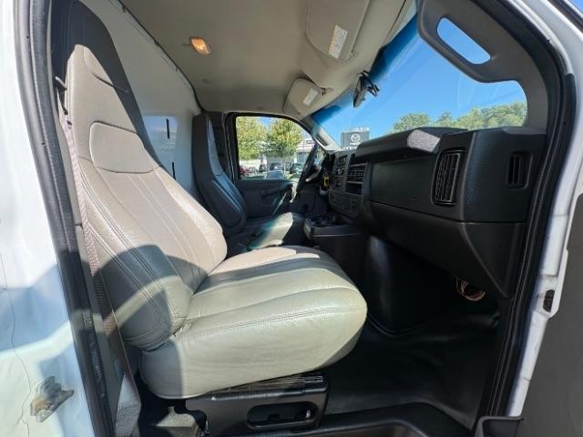 Chevrolet Express Commercial Cutaway 3500 Van 139" 2018