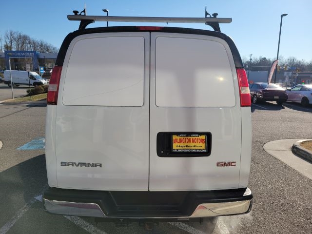 GMC Savana Cargo Van RWD 2500 135" 2019