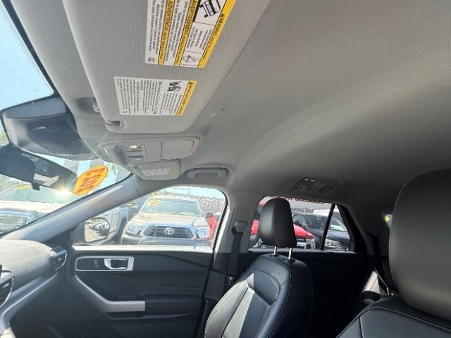 Ford Explorer XLT 4WD 2023