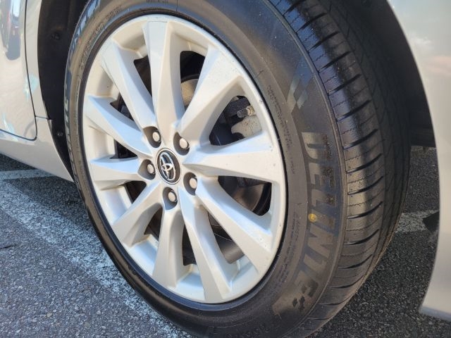 Toyota Camry XLE Auto (Natl) 2019