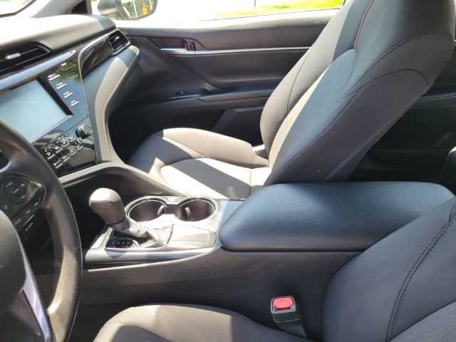 Toyota Camry XLE Auto (Natl) 2019