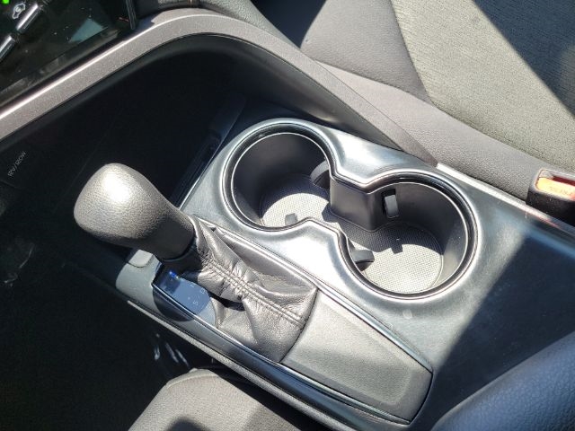 Toyota Camry XLE Auto (Natl) 2019