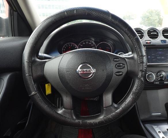 Nissan Altima 4dr Sdn I4 CVT 2.5 S 2012