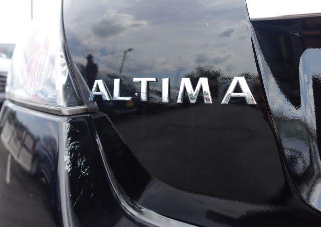 Nissan Altima 4dr Sdn I4 CVT 2.5 S 2012