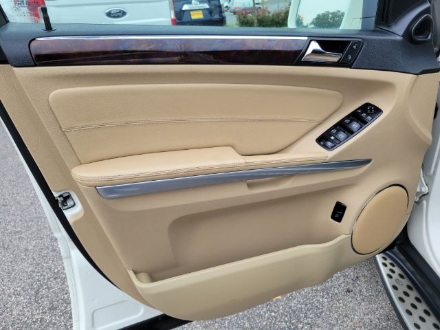 Mercedes-Benz GL-Class 4MATIC 4dr GL 450 2012