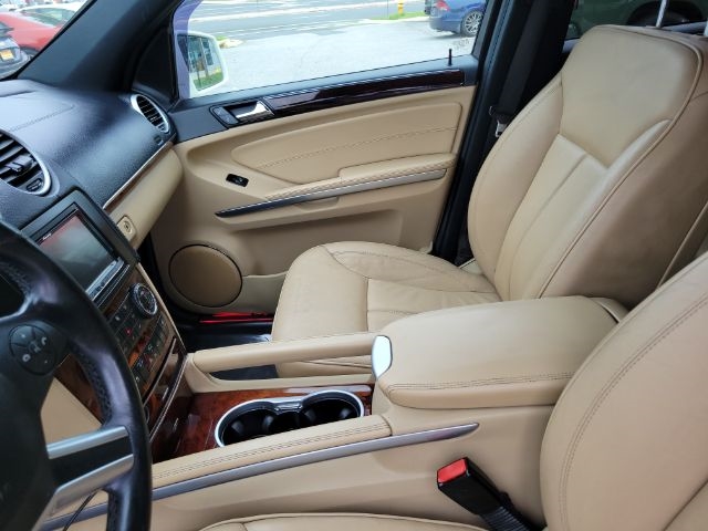 Mercedes-Benz GL-Class 4MATIC 4dr GL 450 2012