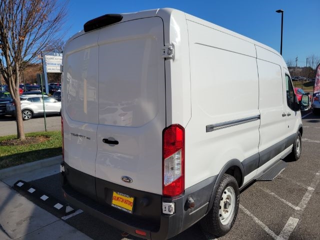 Ford Transit Van T-150 148" Med Rf 8600 GVWR Sliding RH Dr 2019