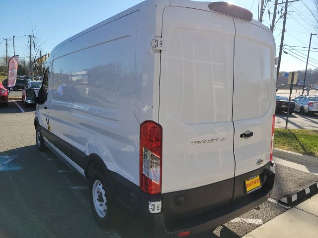 Ford Transit Van T-150 148" Med Rf 8600 GVWR Sliding RH Dr 2019