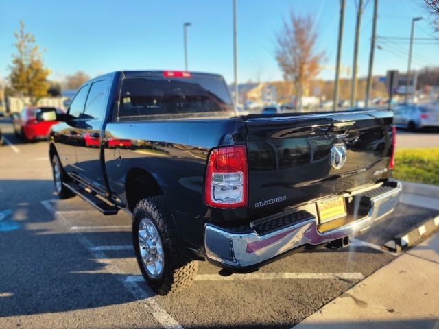 RAM 2500 Big Horn 4x4 Crew Cab 6'4" Box 2020