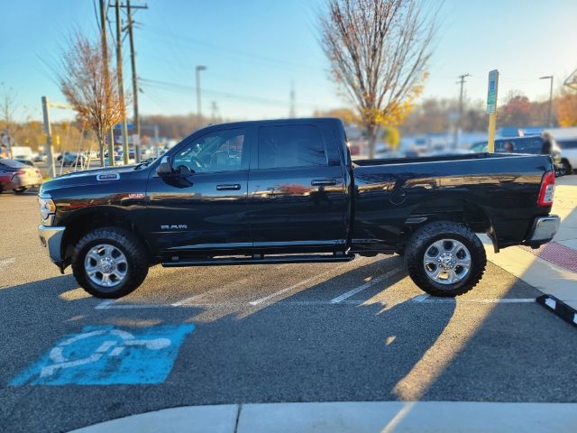 RAM 2500 Big Horn 4x4 Crew Cab 6'4" Box 2020