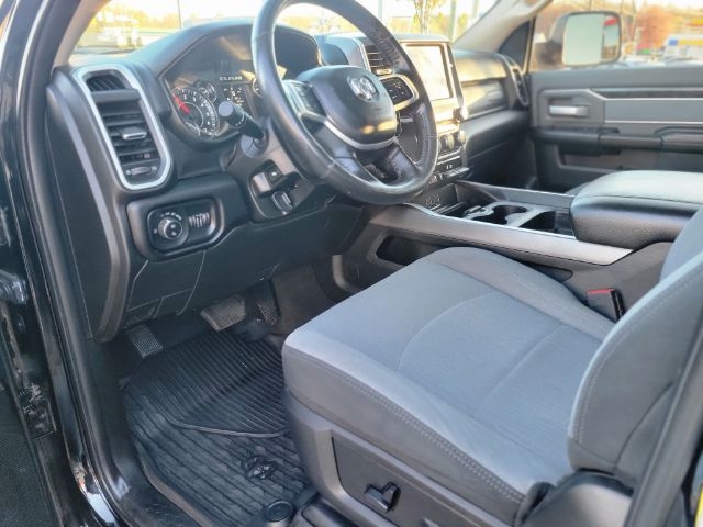 RAM 2500 Big Horn 4x4 Crew Cab 6'4" Box 2020