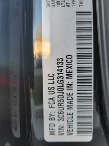 RAM 2500 Big Horn 4x4 Crew Cab 6'4" Box 2020