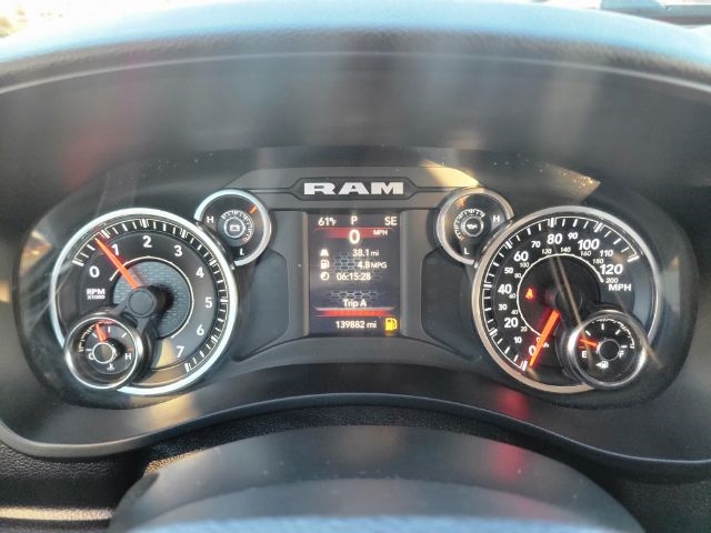 RAM 2500 Big Horn 4x4 Crew Cab 6'4" Box 2020