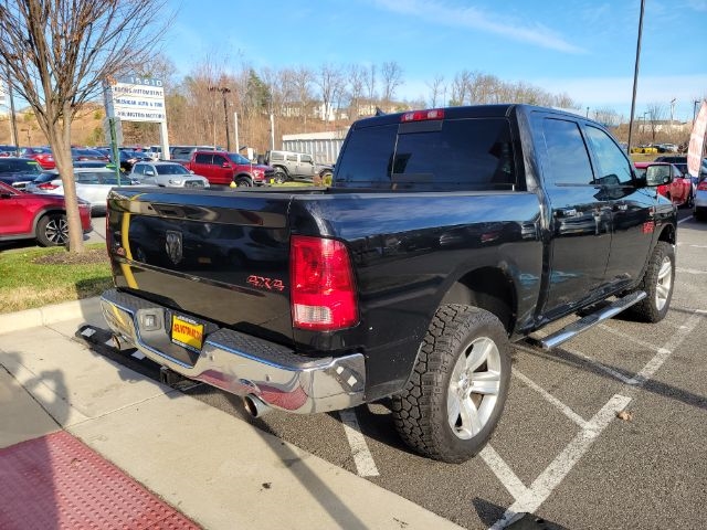 RAM 1500 4WD Crew Cab 140.5" Big Horn 2014
