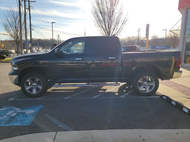 RAM 1500 4WD Crew Cab 140.5" Big Horn 2014