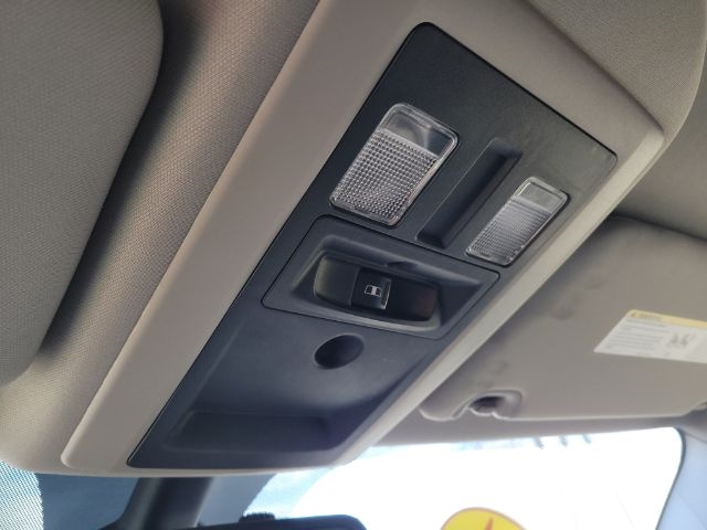 RAM 1500 4WD Crew Cab 140.5" Big Horn 2014