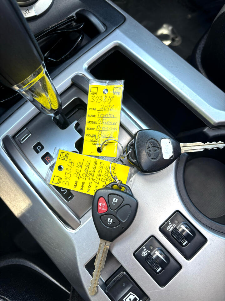 Toyota 4Runner 4WD 4dr V6 Trail Premium (Natl) 2015 Toyota 4Runner 4WD 4dr V6 Trail Premium (Natl) 2015