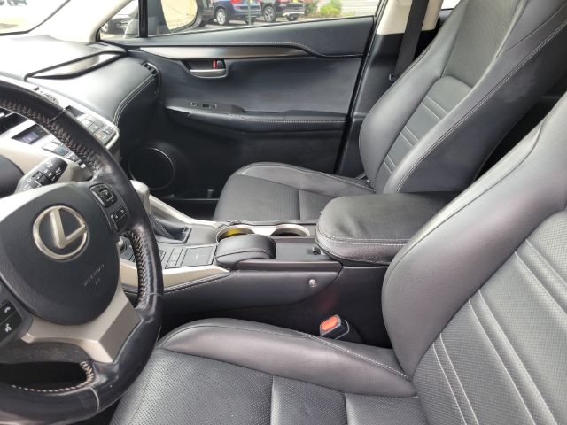 Lexus NX 200t AWD 4dr 2016 Lexus NX 200t AWD 4dr 2016