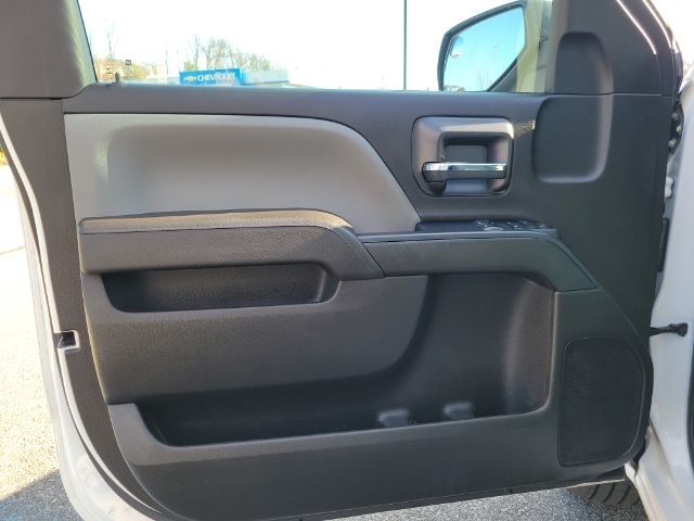 GMC Sierra 1500 2WD Reg Cab 133.0" 2017