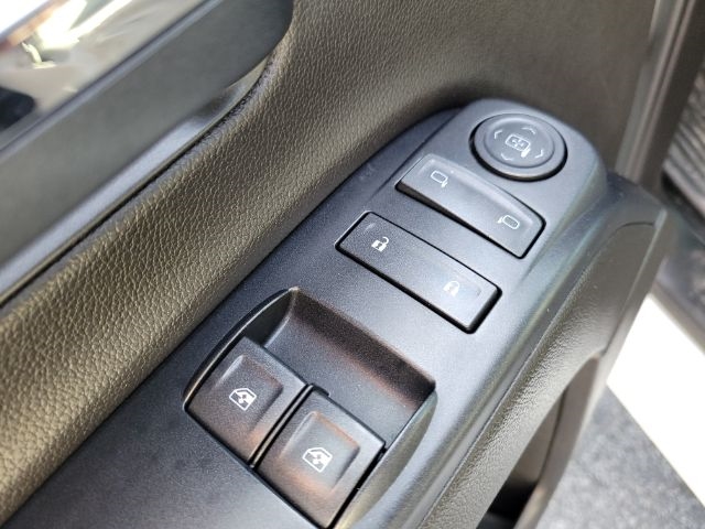 GMC Sierra 1500 2WD Reg Cab 133.0" 2017