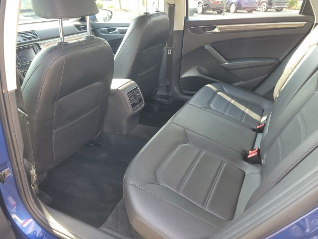 Volkswagen Passat 4dr Sdn 1.8T Auto SE PZEV 2016 Volkswagen Passat 4dr Sdn 1.8T Auto SE PZEV 2016