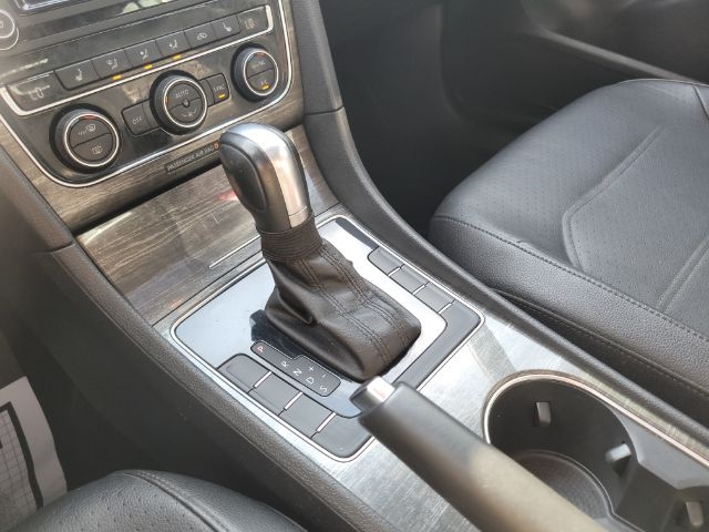 Volkswagen Passat 4dr Sdn 1.8T Auto SE PZEV 2016 Volkswagen Passat 4dr Sdn 1.8T Auto SE PZEV 2016