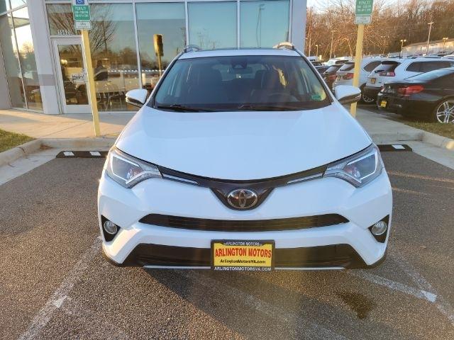 Toyota RAV4 Adventure FWD (Natl) 2018
