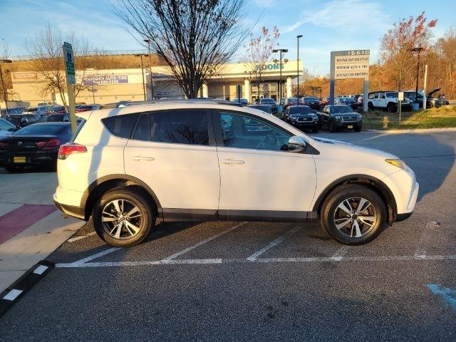 Toyota RAV4 Adventure FWD (Natl) 2018