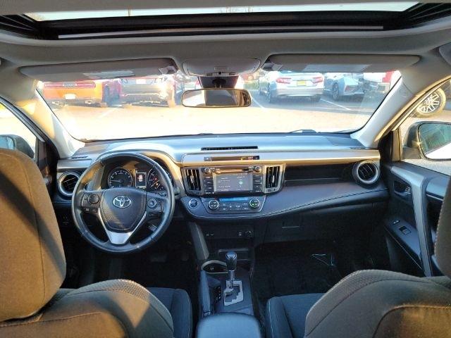 Toyota RAV4 Adventure FWD (Natl) 2018