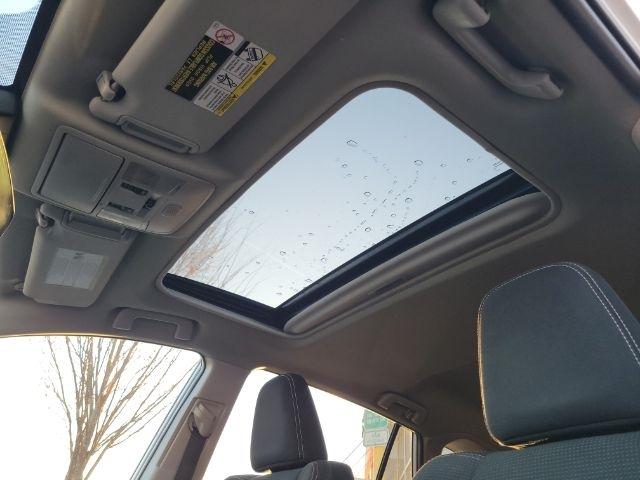 Toyota RAV4 Adventure FWD (Natl) 2018