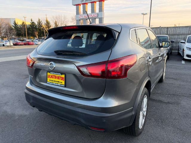 Nissan Rogue Sport FWD S 2017