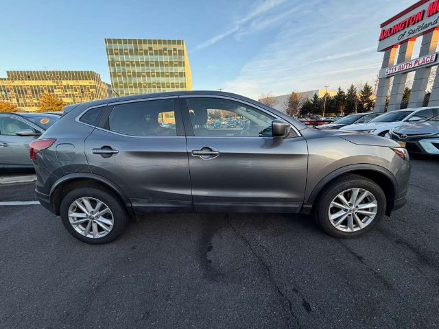 Nissan Rogue Sport FWD S 2017