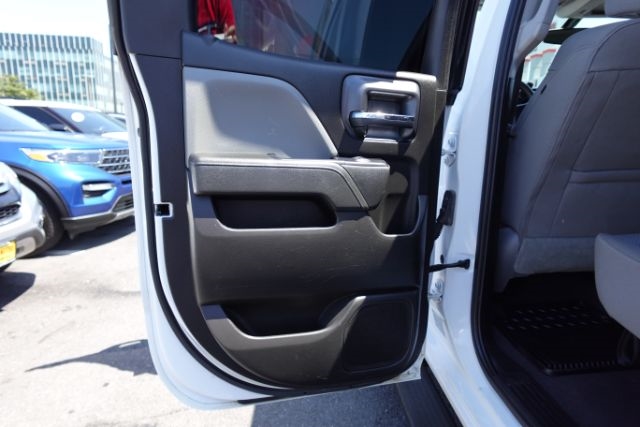 Chevrolet Silverado 1500 LD 4WD Double Cab Custom 2019 Chevrolet Silverado 1500 LD 4WD Double Cab Custom 2019