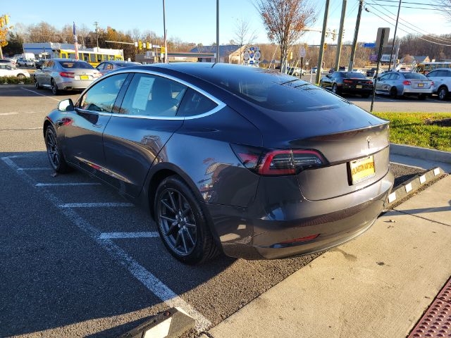 Tesla Model 3 Mid Range Battery RWD 2018