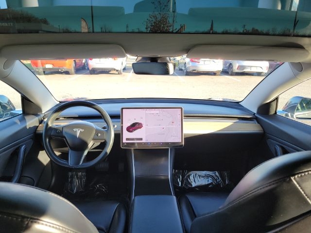 Tesla Model 3 Mid Range Battery RWD 2018