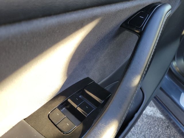 Tesla Model 3 Mid Range Battery RWD 2018