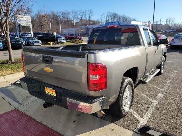 Chevrolet Silverado 1500 2WD Ext Cab 143.5" LT 2012
