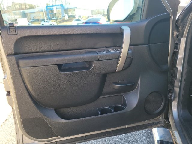 Chevrolet Silverado 1500 2WD Ext Cab 143.5" LT 2012