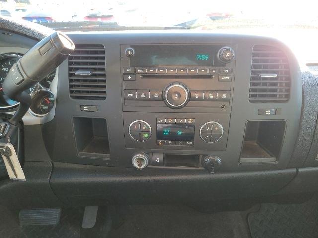 Chevrolet Silverado 1500 2WD Ext Cab 143.5" LT 2012