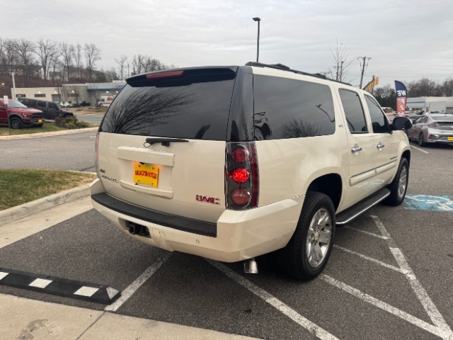 GMC Yukon XL 4WD 4dr 1500 SLT w/4SB 2008