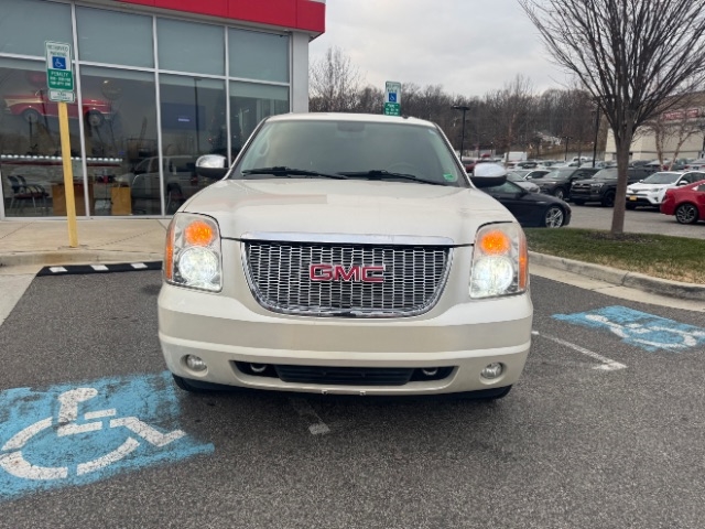 GMC Yukon XL 4WD 4dr 1500 SLT w/4SB 2008