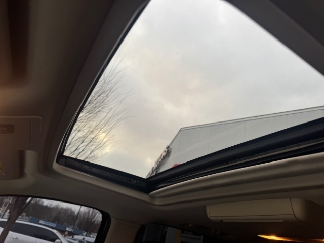 GMC Yukon XL 4WD 4dr 1500 SLT w/4SB 2008