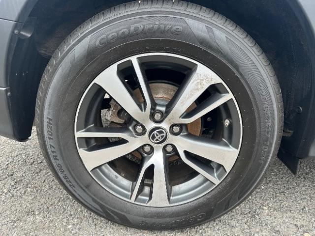 Toyota RAV4 Adventure AWD (Natl) 2018