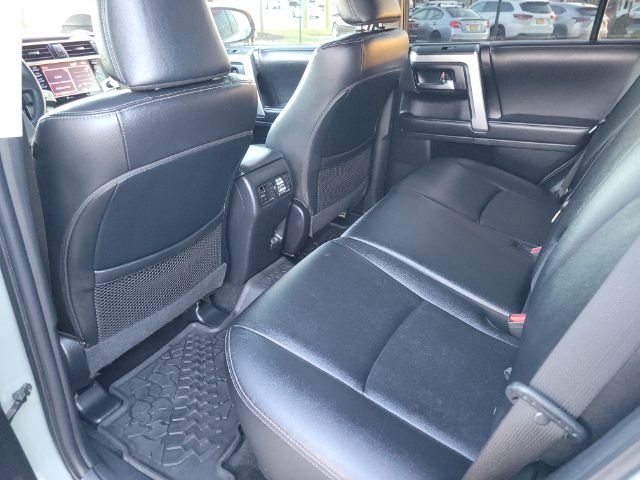 Toyota 4Runner TRD Sport 4WD (Natl) 2022