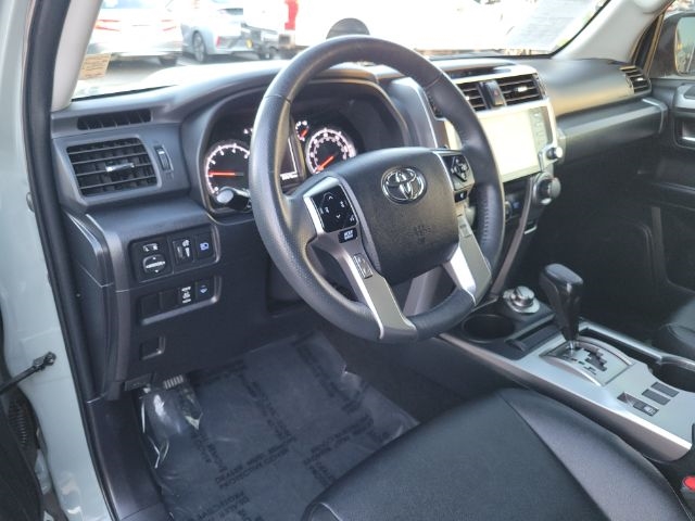 Toyota 4Runner TRD Sport 4WD (Natl) 2022