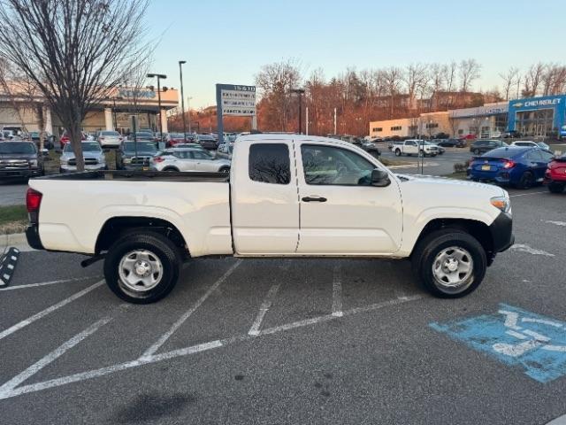 Toyota Tacoma 2WD SR5 Access Cab 6' Bed I4 AT (Natl) 2019