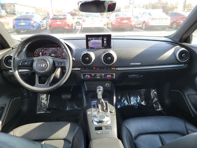 Audi A3 Sedan Premium Plus 45 TFSI quattro 2019